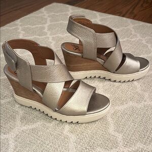 Sofft Silver Crisscross Wedge Sandals